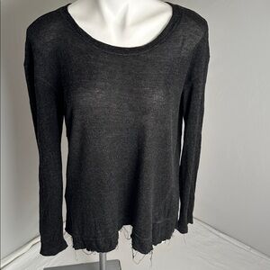 Wilt black heather lightweight raw hem long sleeve top